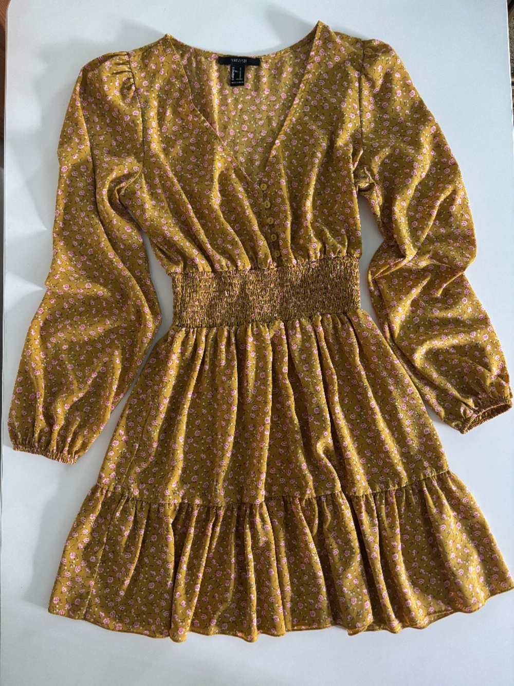Forever 21 Blousy Light Long Sleeve V-Neck Mini Dress Yellow/Gold & Floral Small